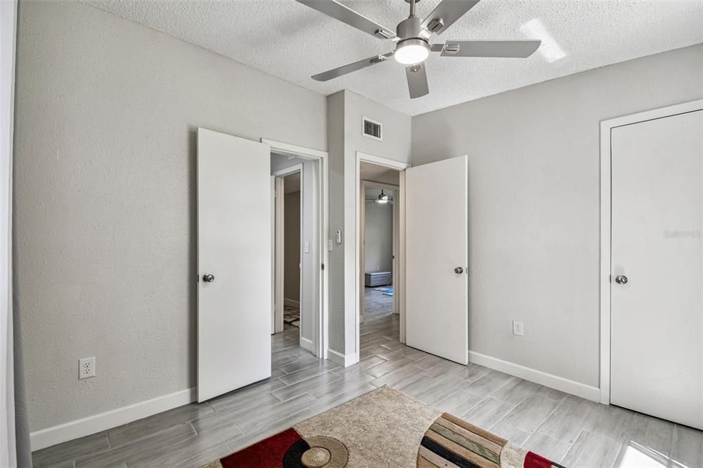 En Venta: $270,000 (3 camas, 2 baños, 1119 Pies cuadrados)