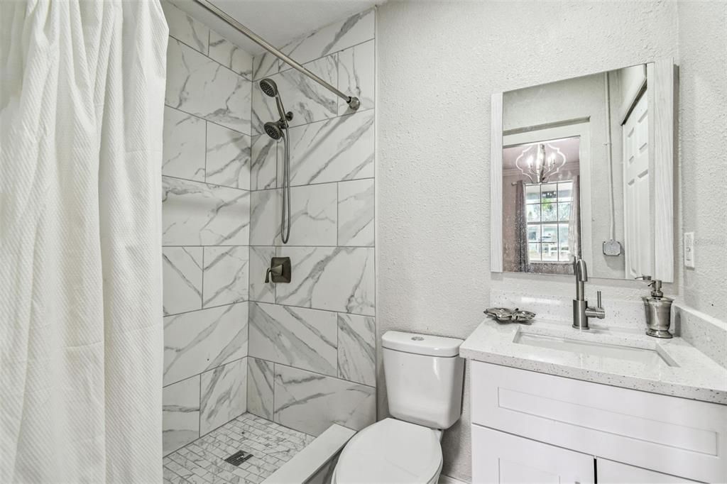 En Venta: $270,000 (3 camas, 2 baños, 1119 Pies cuadrados)