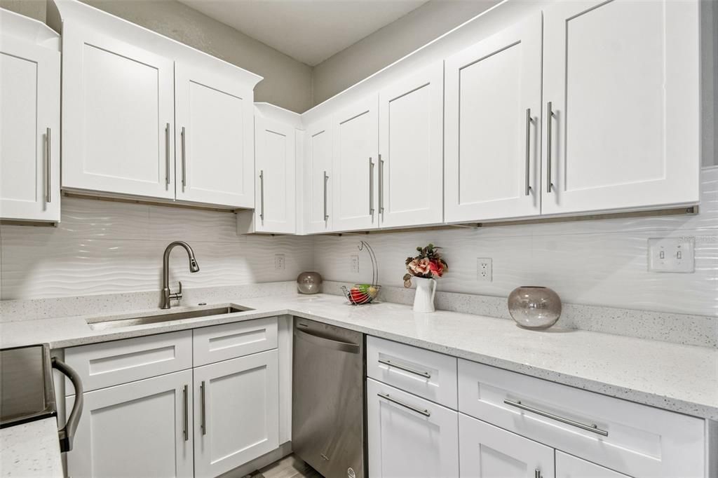 En Venta: $270,000 (3 camas, 2 baños, 1119 Pies cuadrados)