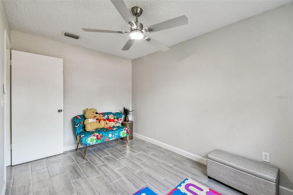 En Venta: $270,000 (3 camas, 2 baños, 1119 Pies cuadrados)