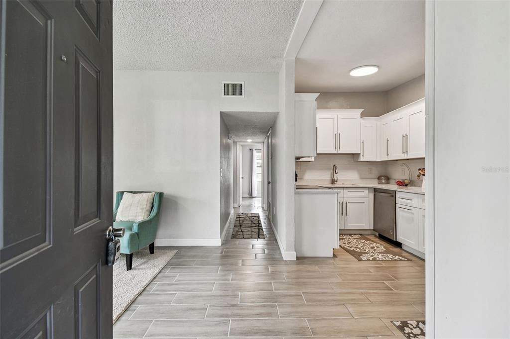 En Venta: $270,000 (3 camas, 2 baños, 1119 Pies cuadrados)