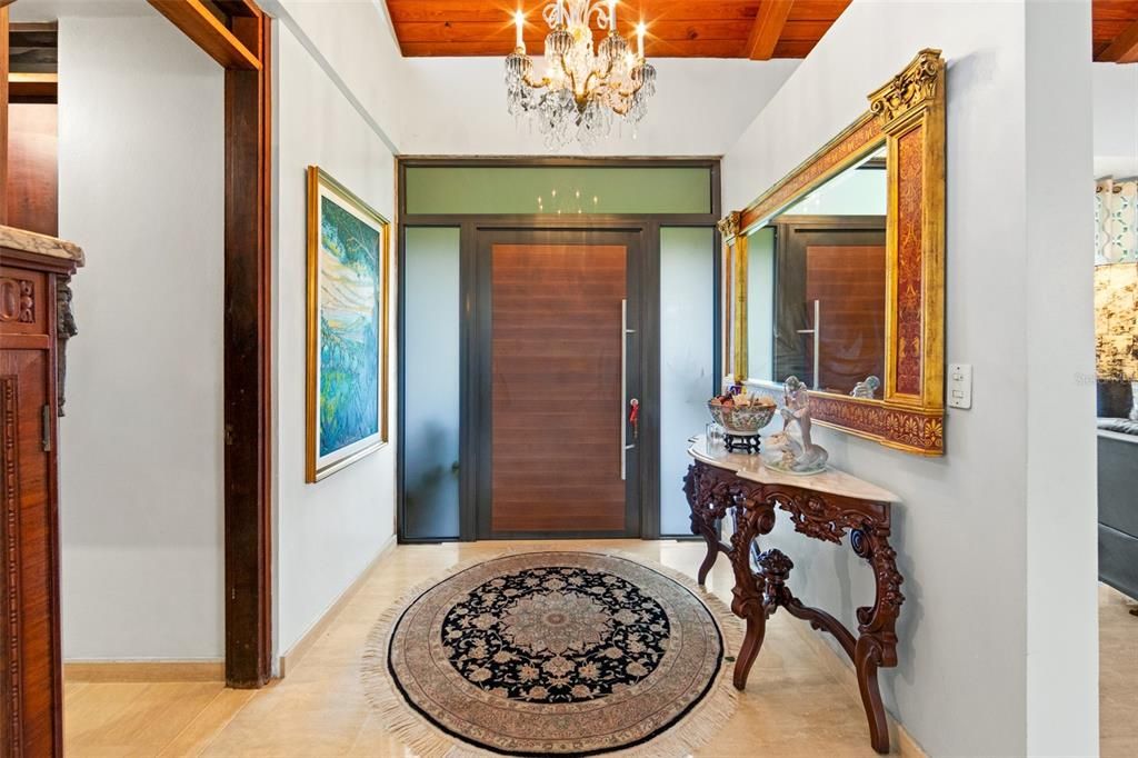 En Venta: $1,650,000 (4 camas, 2 baños, 2900 Pies cuadrados)