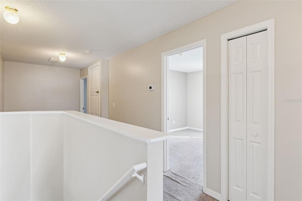 Activo con contrato: $2,695 (5 camas, 4 baños, 2322 Pies cuadrados)