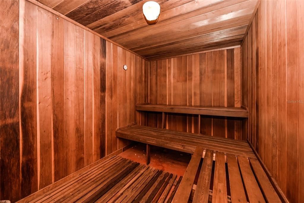 For Rent: $1,500 (1 beds, 1 baths, 714 Square Feet)