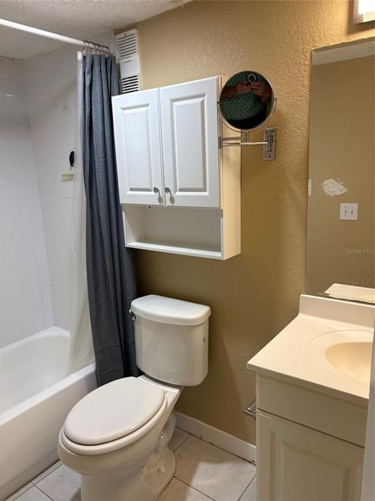 For Rent: $1,500 (1 beds, 1 baths, 714 Square Feet)