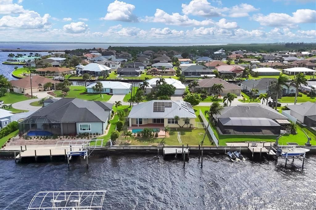 合同活跃: $569,000 (3 贝兹, 2 浴室, 1950 平方英尺)