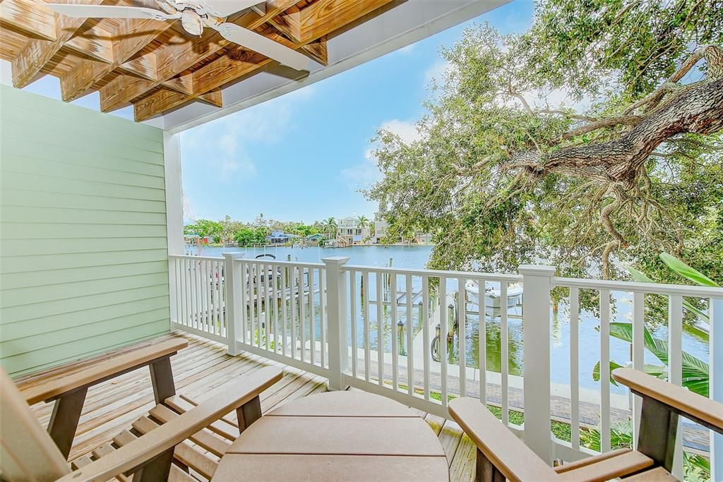 出租: $4,950 (3 贝兹, 3 浴室, 2080 平方英尺)