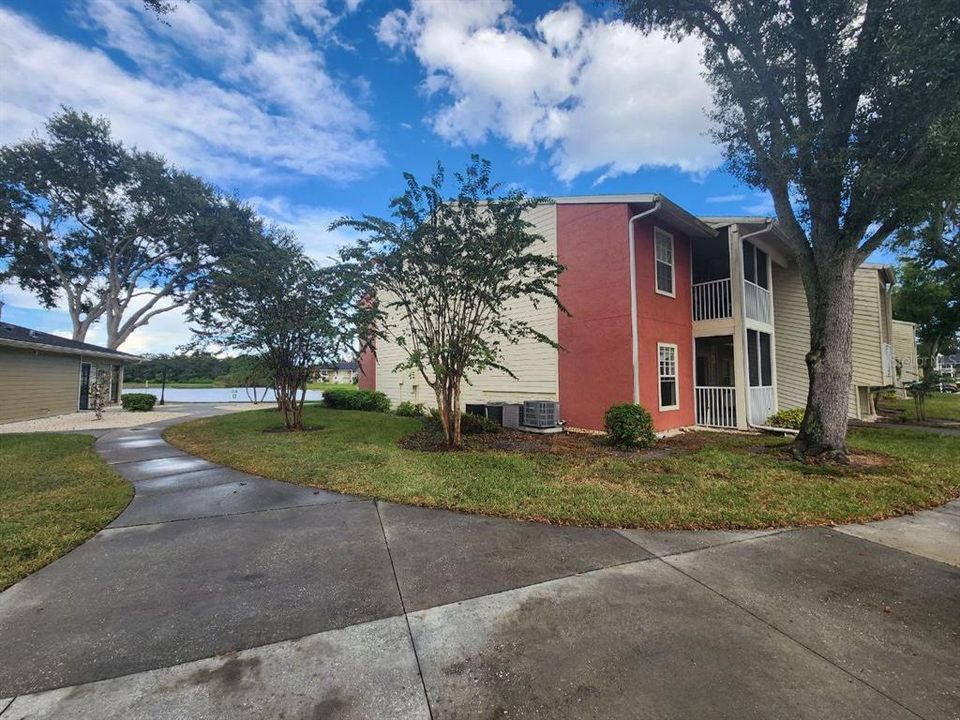 Recently Sold: $119,900 (1 beds, 1 baths, 741 Square Feet)