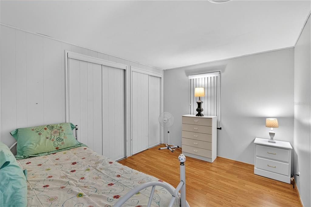 For Sale: $169,900 (2 beds, 2 baths, 1053 Square Feet)