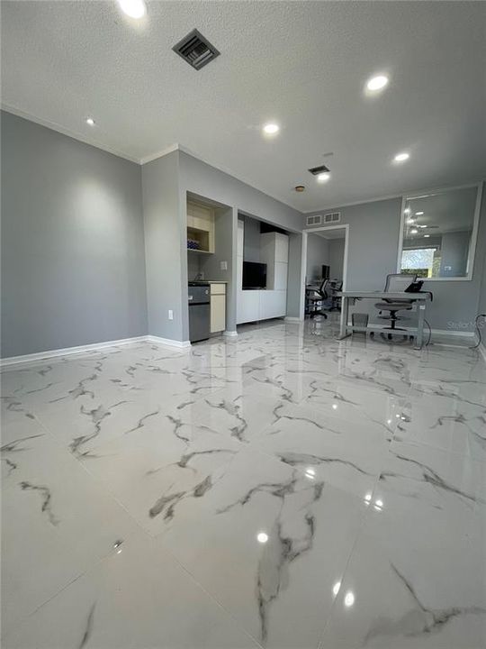 На продажу: $12,600 (0 спален, 0 ванн, 520 Квадратных фут)