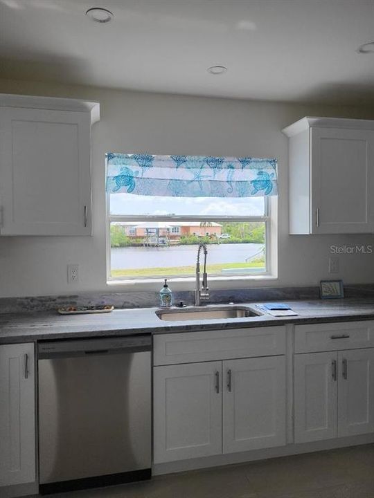 待售: $569,000 (3 贝兹, 2 浴室, 1629 平方英尺)