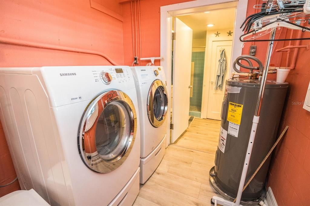 待售: $569,000 (3 贝兹, 2 浴室, 1629 平方英尺)