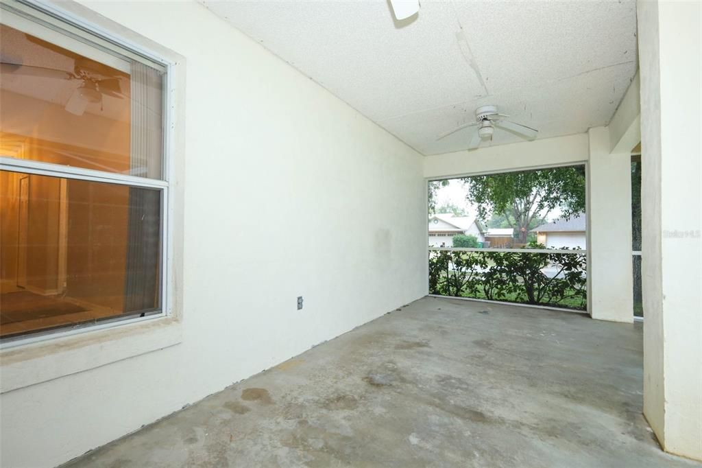 Active With Contract: $299,900 (3 beds, 2 baths, 1540 Square Feet)