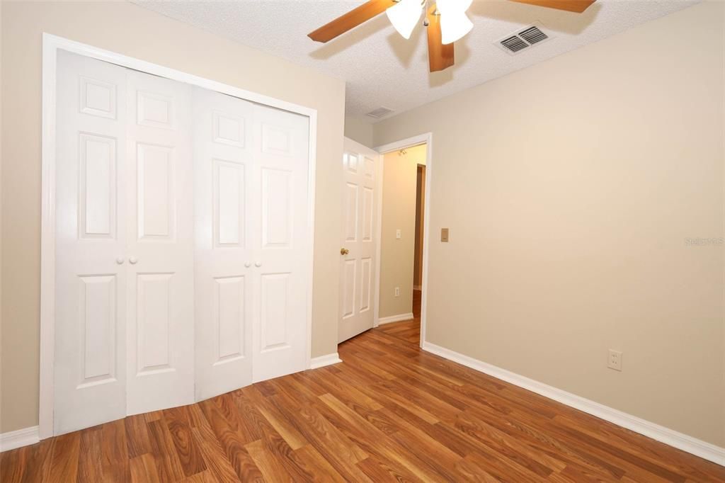 Active With Contract: $299,900 (3 beds, 2 baths, 1540 Square Feet)