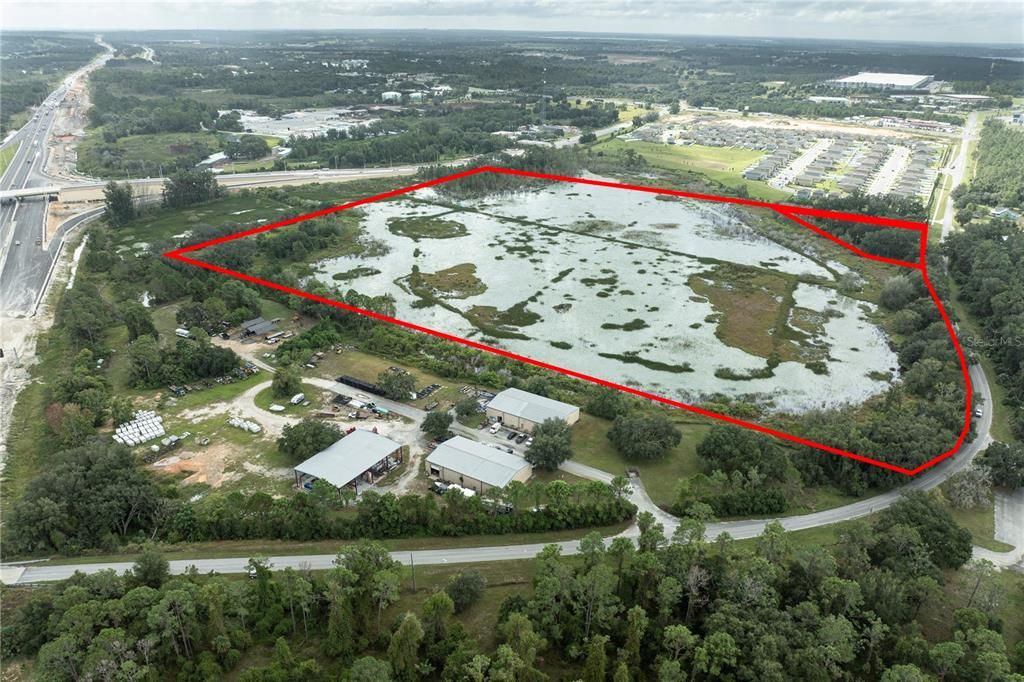 На продажу: $500,000 (42.97 acres)