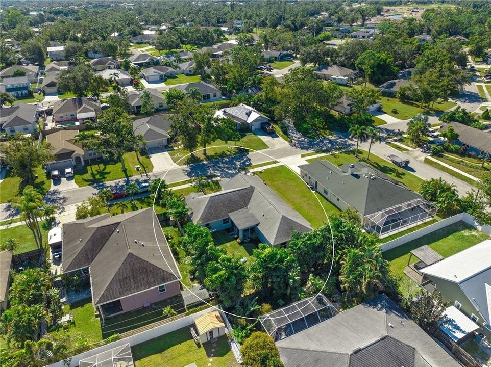 For Sale: $489,000 (4 beds, 2 baths, 1964 Square Feet)