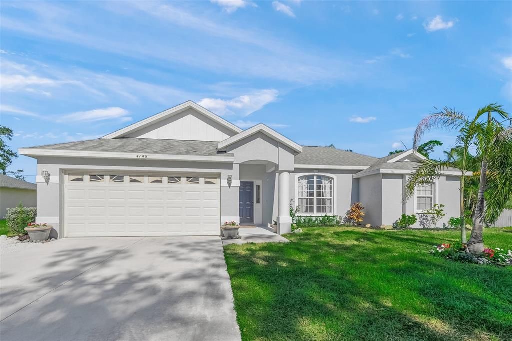 For Sale: $489,000 (4 beds, 2 baths, 1964 Square Feet)