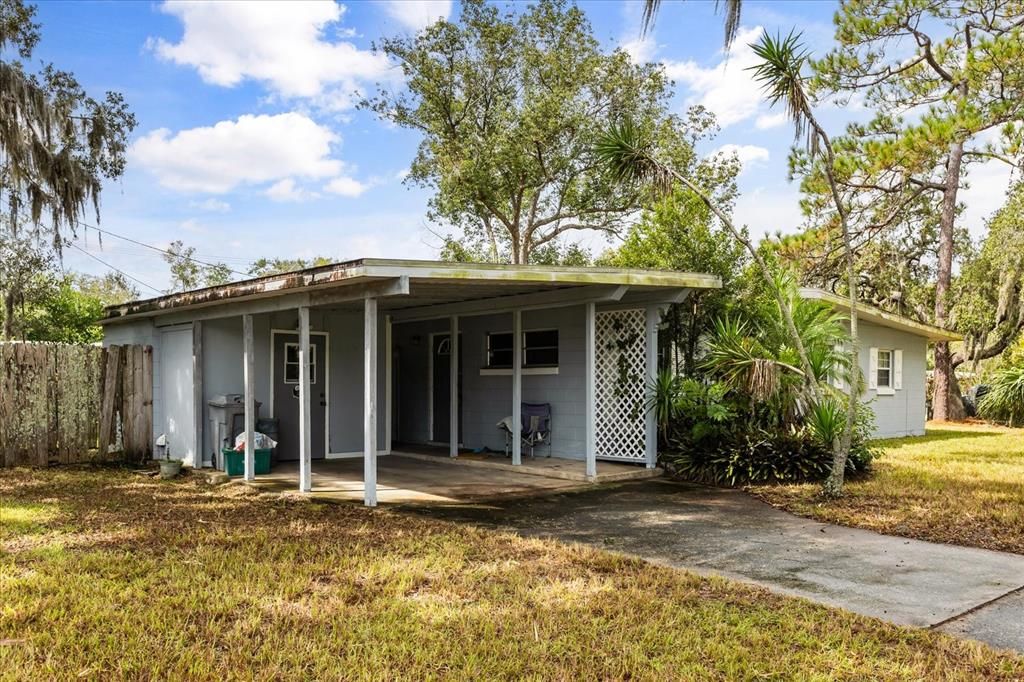 Active With Contract: $240,000 (2 beds, 2 baths, 1056 Square Feet)