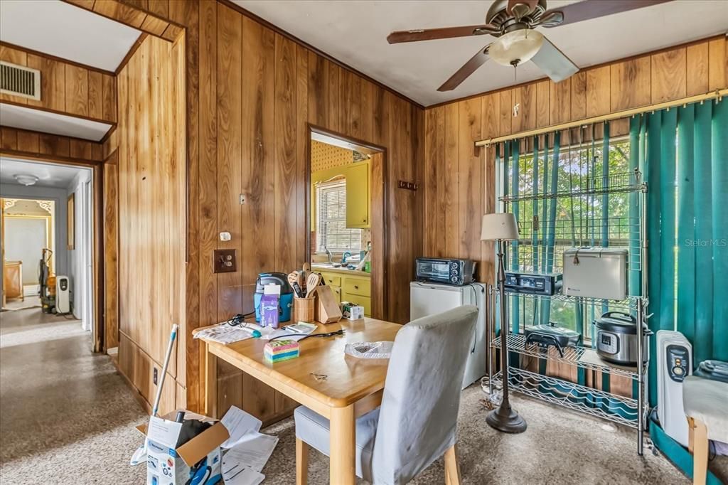 Active With Contract: $240,000 (2 beds, 2 baths, 1056 Square Feet)