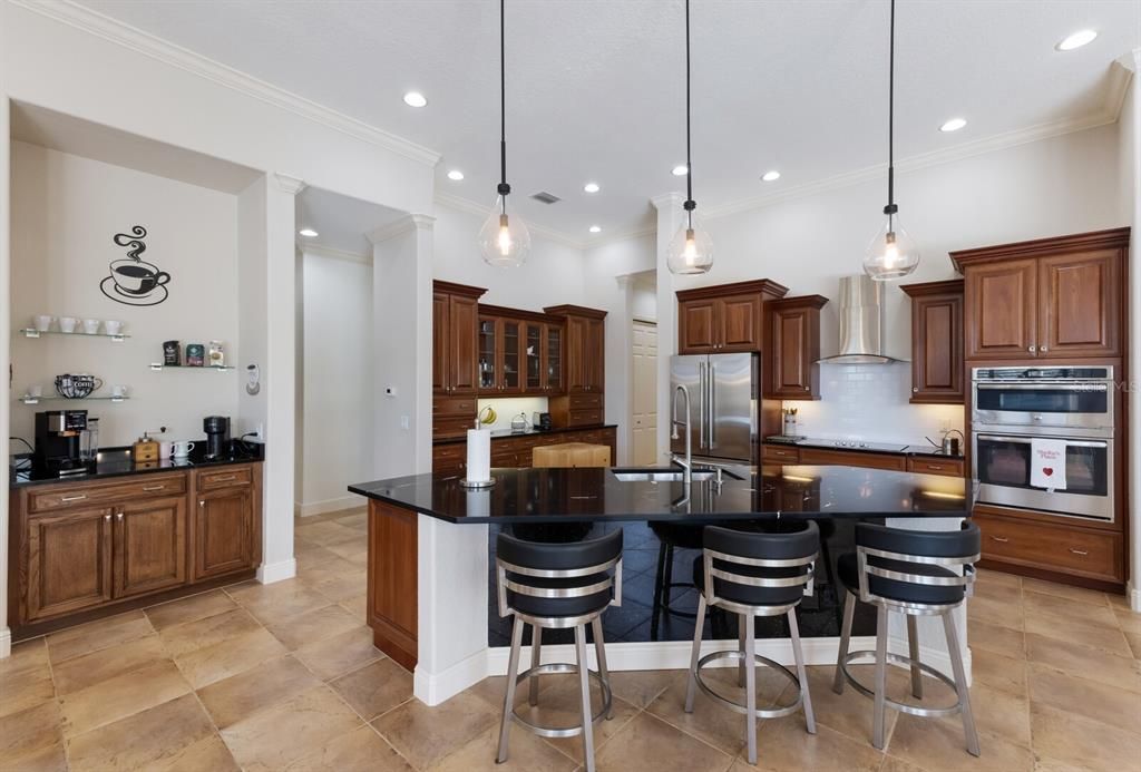 待售: $999,000 (4 贝兹, 3 浴室, 3586 平方英尺)