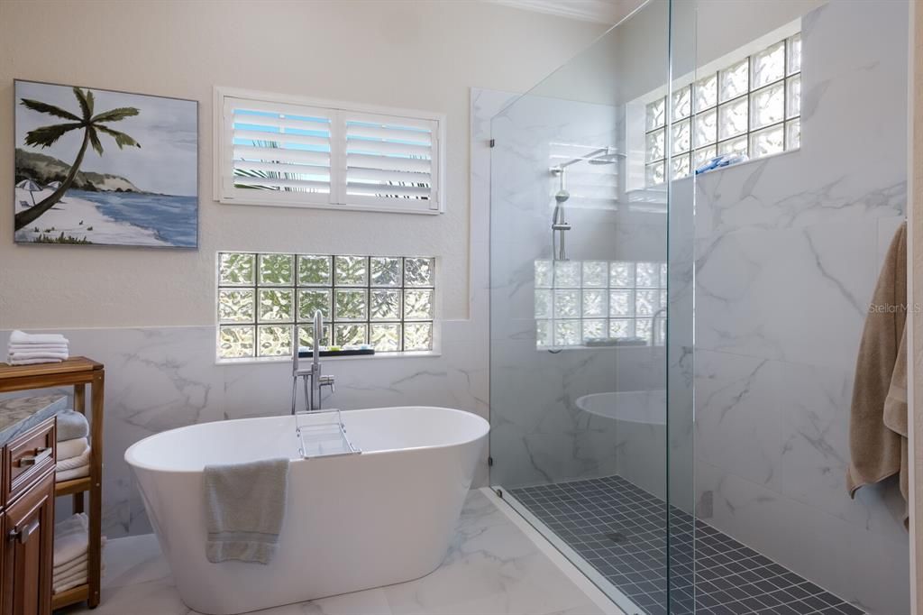 待售: $999,000 (4 贝兹, 3 浴室, 3586 平方英尺)