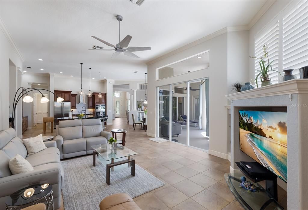 待售: $999,000 (4 贝兹, 3 浴室, 3586 平方英尺)