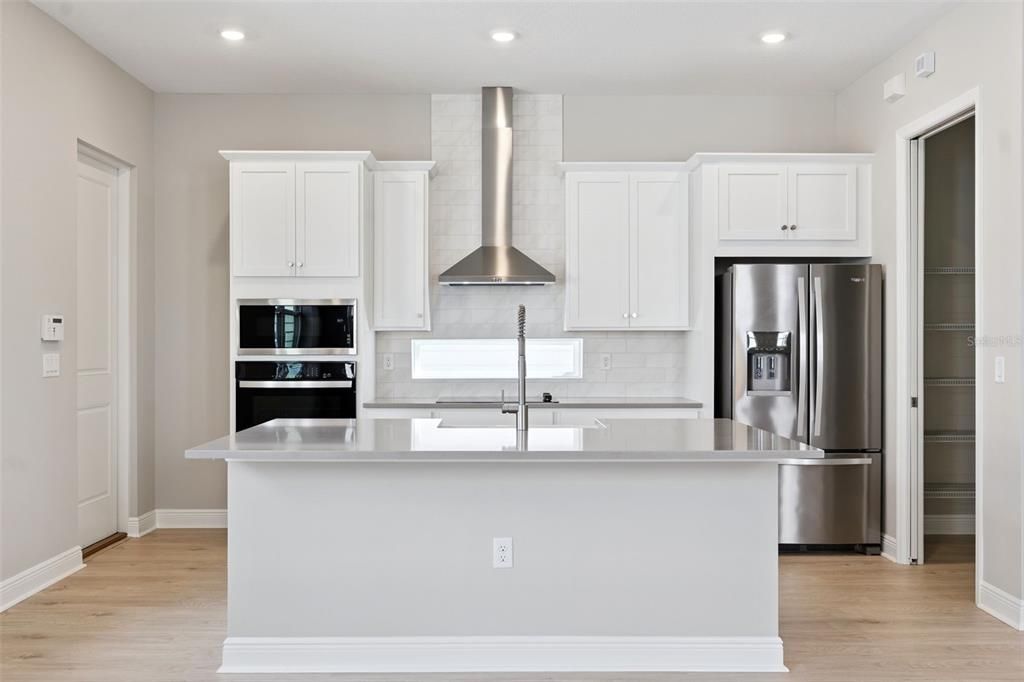 For Sale: $469,990 (3 beds, 2 baths, 2038 Square Feet)