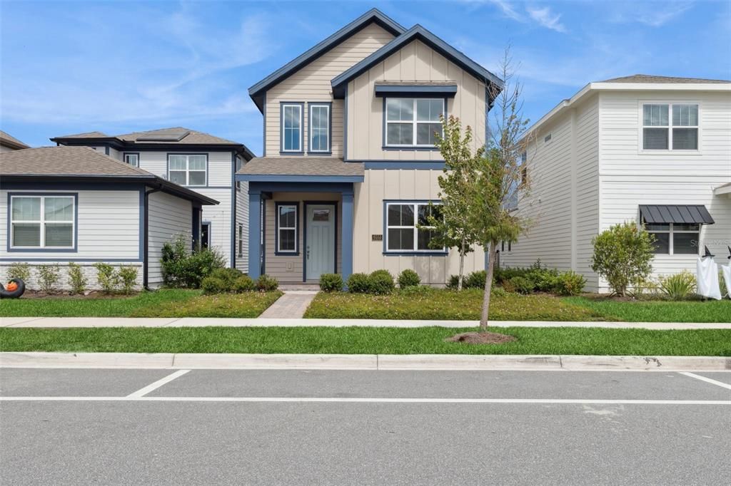 For Sale: $469,990 (3 beds, 2 baths, 2038 Square Feet)