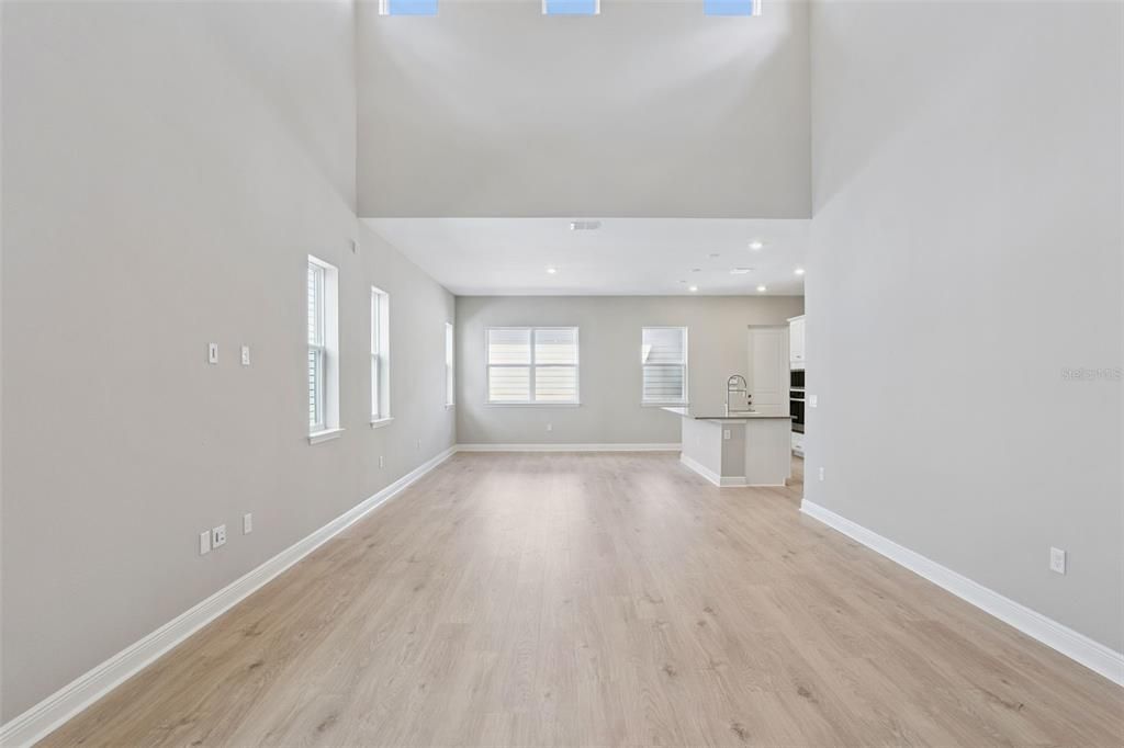 For Sale: $469,990 (3 beds, 2 baths, 2038 Square Feet)