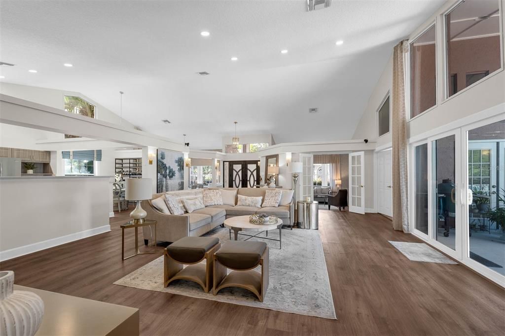 待售: $739,900 (3 贝兹, 3 浴室, 3102 平方英尺)