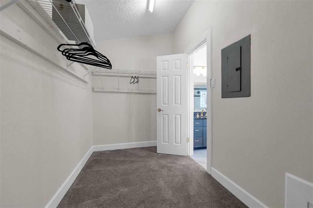 待售: $739,900 (3 贝兹, 3 浴室, 3102 平方英尺)