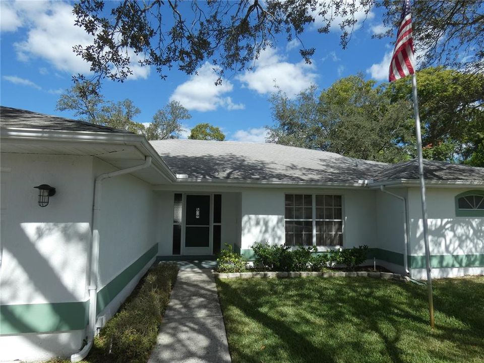 For Sale: $278,000 (3 beds, 2 baths, 2036 Square Feet)