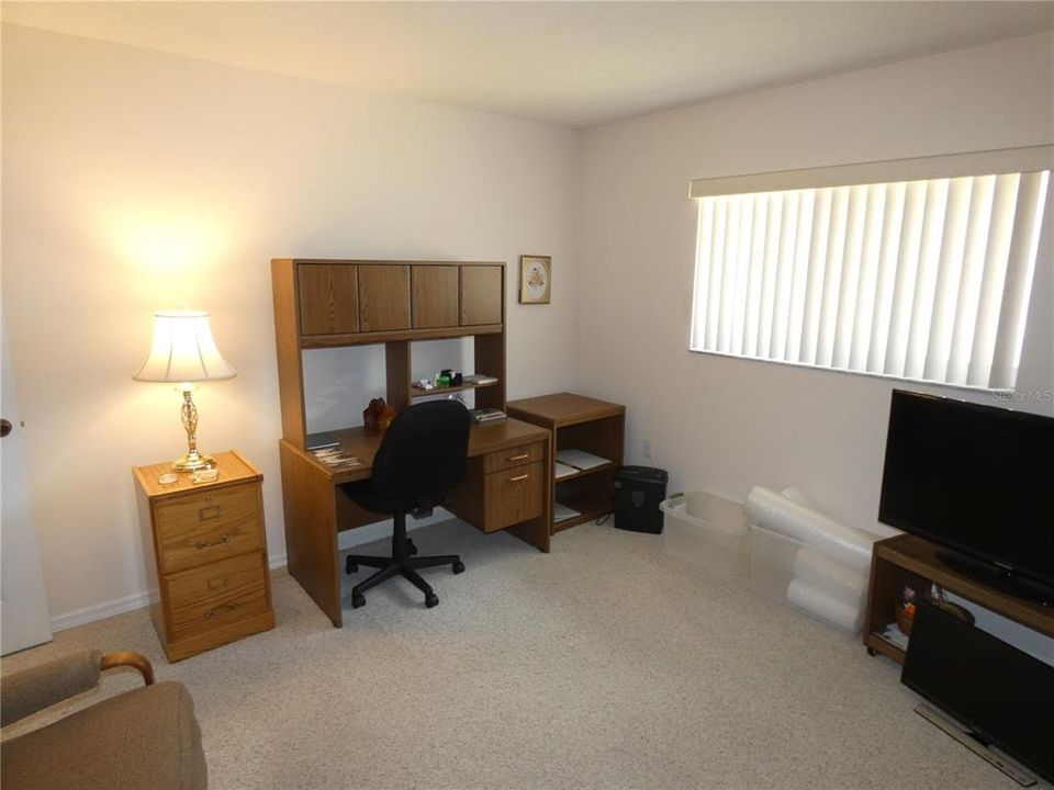 For Sale: $278,000 (3 beds, 2 baths, 2036 Square Feet)