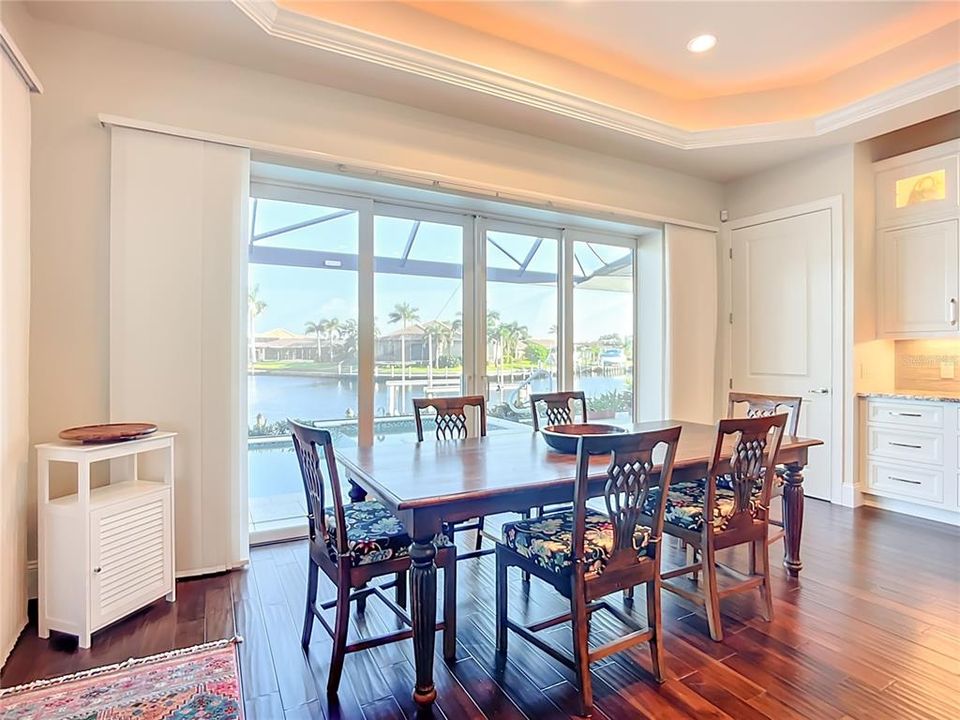 En Venta: $1,849,000 (3 camas, 3 baños, 2712 Pies cuadrados)