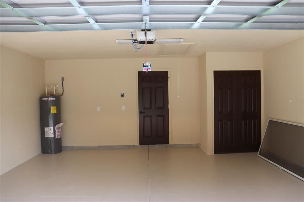 For Sale: $329,000 (3 beds, 2 baths, 1341 Square Feet)