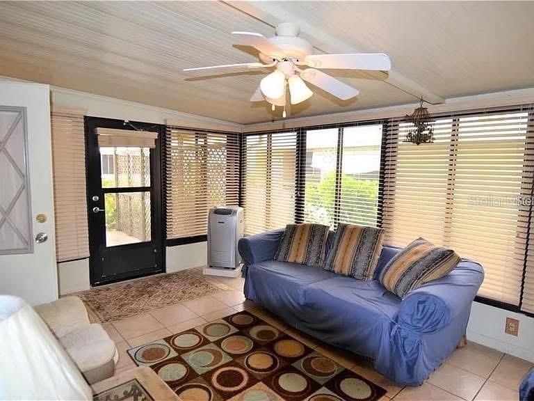 En Venta: $134,500 (2 camas, 2 baños, 1332 Pies cuadrados)