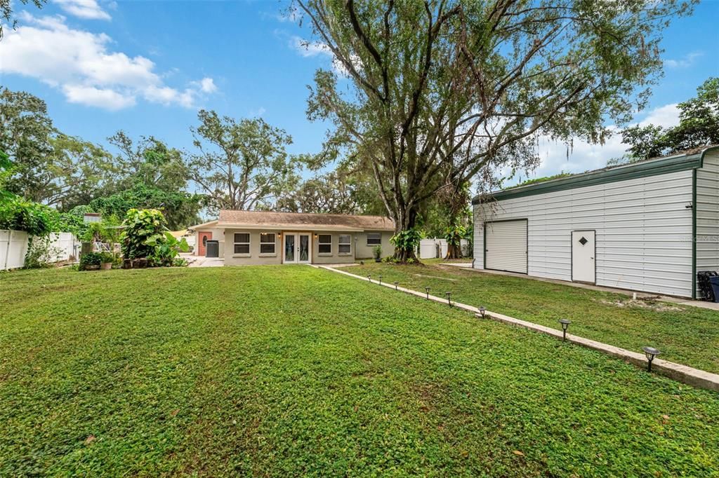 На продажу: $455,000 (4 спален, 2 ванн, 1873 Квадратных фут)