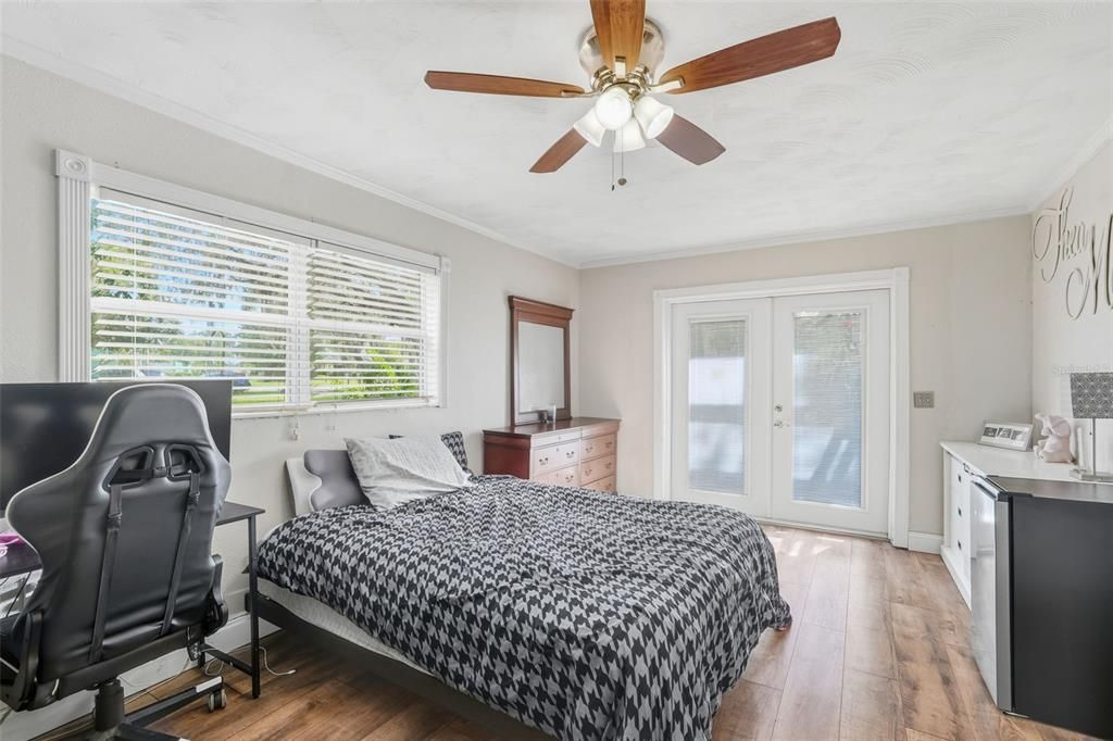 На продажу: $455,000 (4 спален, 2 ванн, 1873 Квадратных фут)