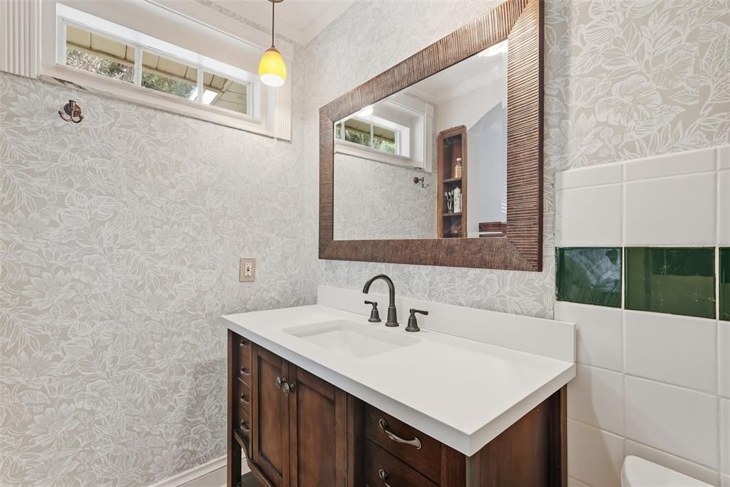 На продажу: $455,000 (4 спален, 2 ванн, 1873 Квадратных фут)