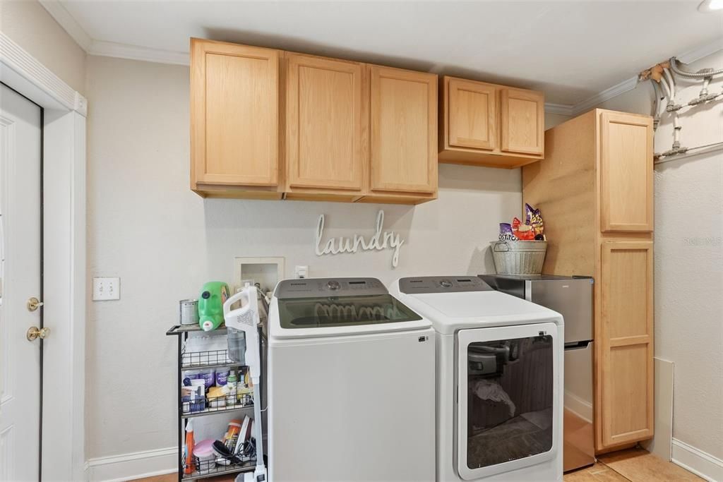 На продажу: $455,000 (4 спален, 2 ванн, 1873 Квадратных фут)