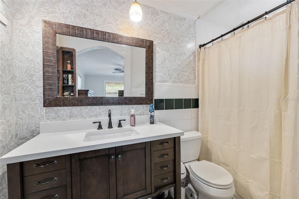 На продажу: $455,000 (4 спален, 2 ванн, 1873 Квадратных фут)