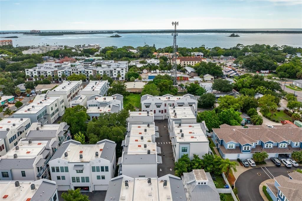 For Sale: $885,000 (3 beds, 3 baths, 2296 Square Feet)