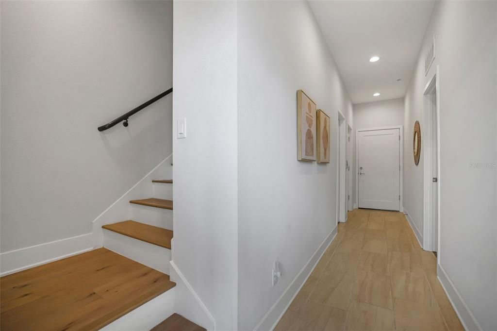 For Sale: $885,000 (3 beds, 3 baths, 2296 Square Feet)