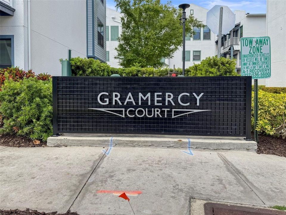 For Sale: $885,000 (3 beds, 3 baths, 2296 Square Feet)