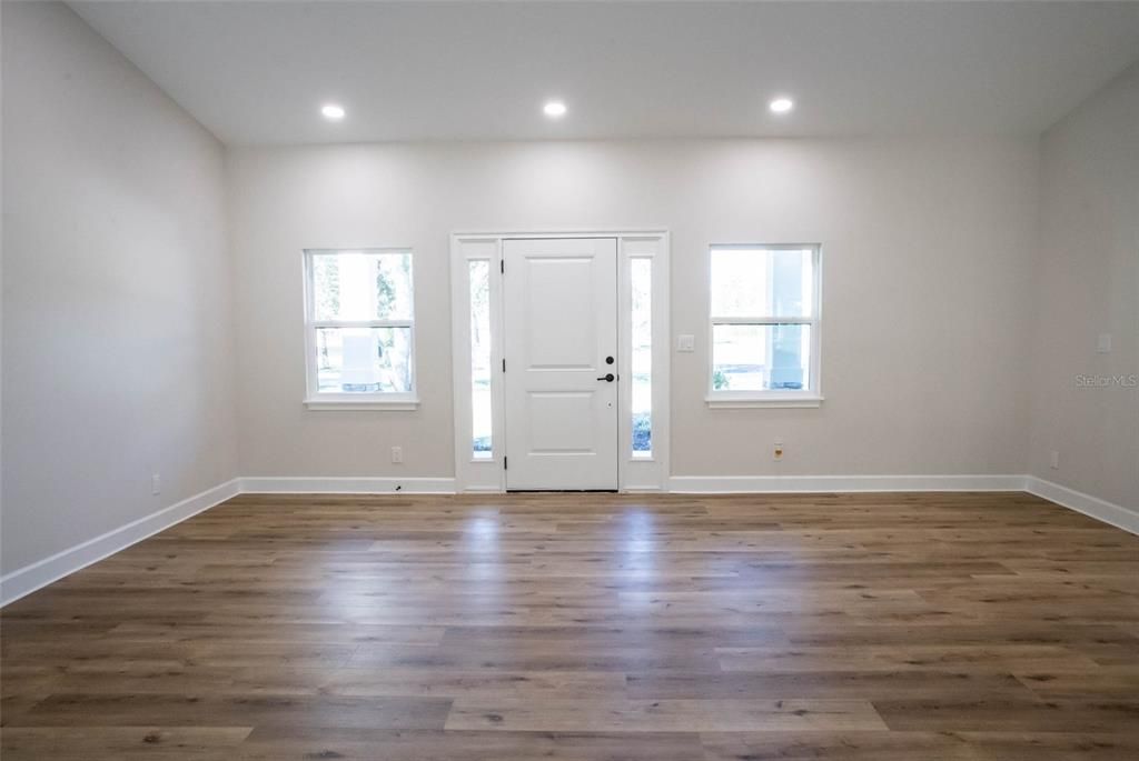 For Sale: $432,500 (3 beds, 2 baths, 2245 Square Feet)