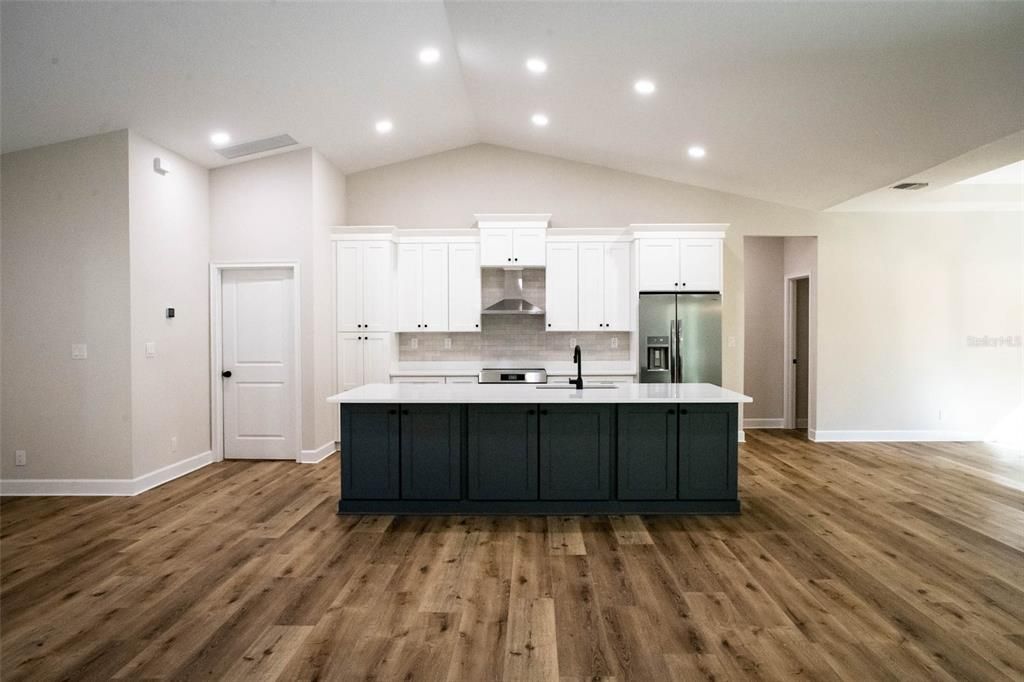 For Sale: $432,500 (3 beds, 2 baths, 2245 Square Feet)