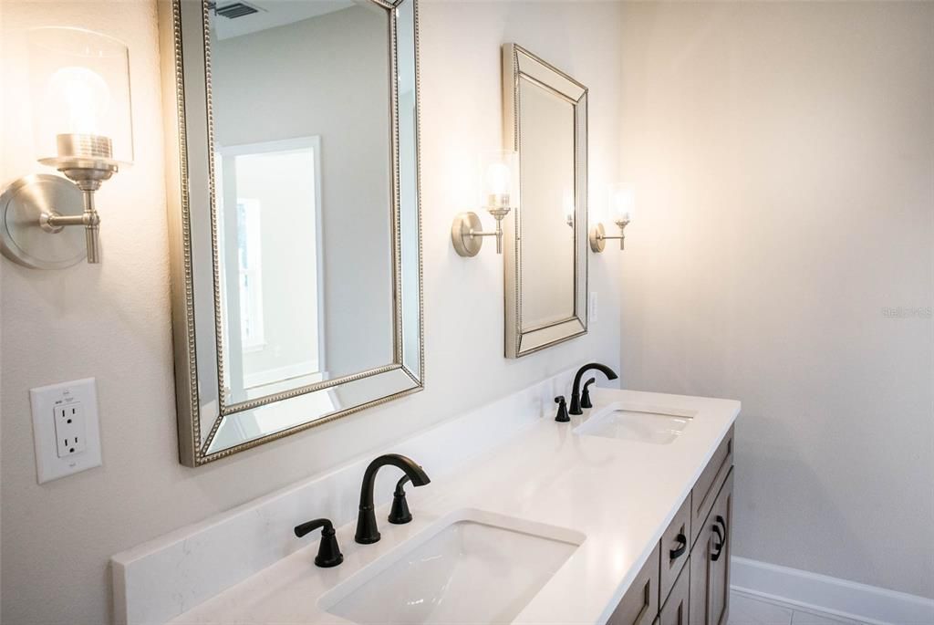 For Sale: $432,500 (3 beds, 2 baths, 2245 Square Feet)