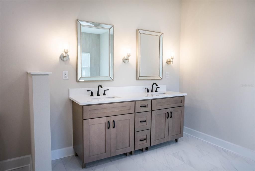 For Sale: $432,500 (3 beds, 2 baths, 2245 Square Feet)