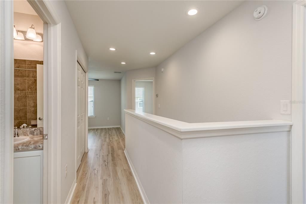 Activo con contrato: $275,000 (3 camas, 2 baños, 1627 Pies cuadrados)