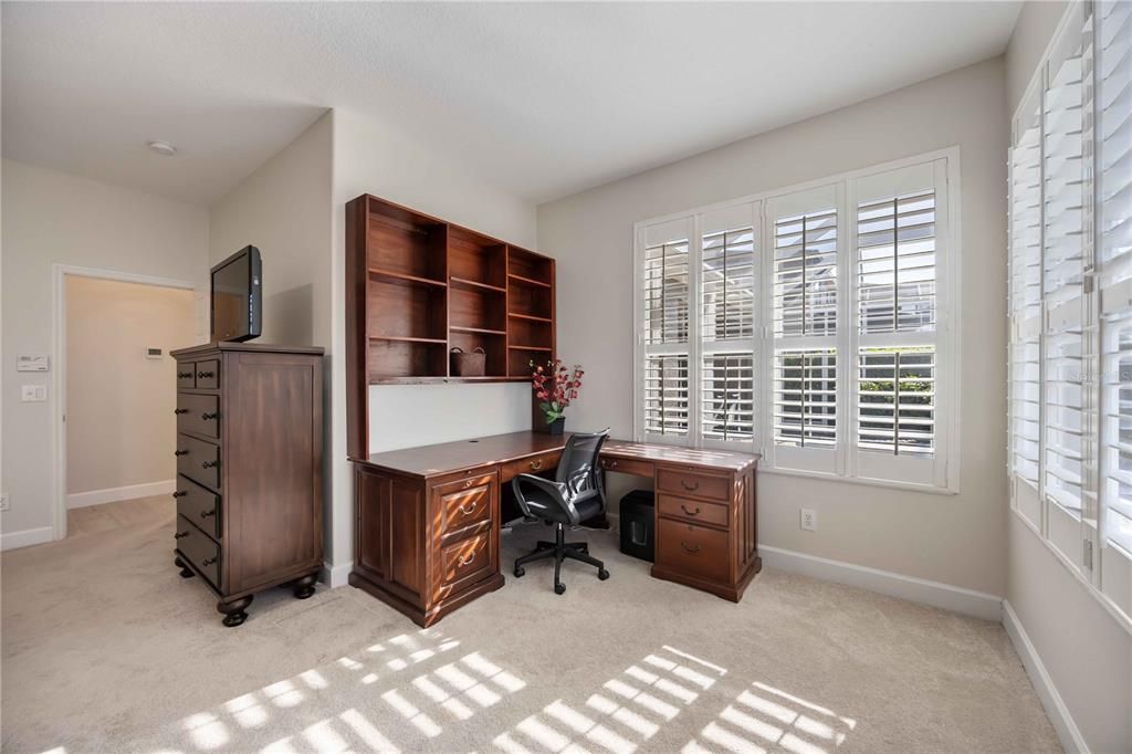 En Venta: $995,000 (3 camas, 3 baños, 2947 Pies cuadrados)